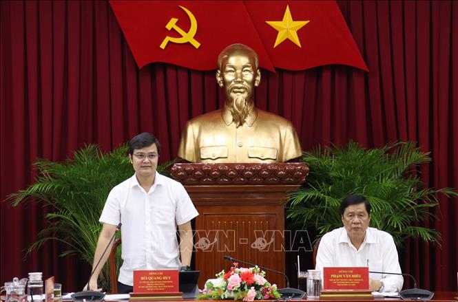 //bandanvan.cantho.gov.vn/files/images/album/album2/vna_potal_giam_sat_ket_qua_thuc_hien_nghi_quyet_25_cua_trung_uong_ve_cong_tac_thanh_nien_stand%20(1).jpg