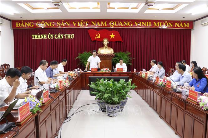 //bandanvan.cantho.gov.vn/files/images/album/album2/vna_potal_giam_sat_ket_qua_thuc_hien_nghi_quyet_25_cua_trung_uong_ve_cong_tac_thanh_nien_stand%20(2).jpg
